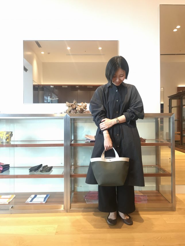 特価超激得 Herve Chapelier エルベシャプリエ Herve 701CN ムース×ムース×ノワール 舟型トートの通販 by RDM's  shop｜エルベシャプリエならラクマ