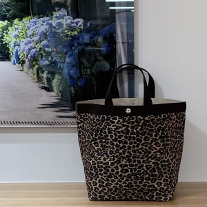 【小田急新宿】おすすめトートバッグ　#725F パンサートープ