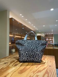 【大丸東京】秋冬は柄物