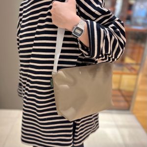 【西宮阪急】人気なポシェットに新色入荷しました♡