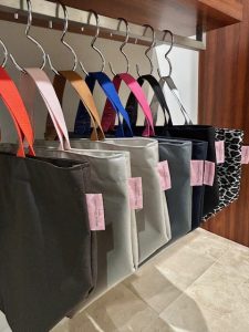 ハワイにもあります！ピンクタグ🌺